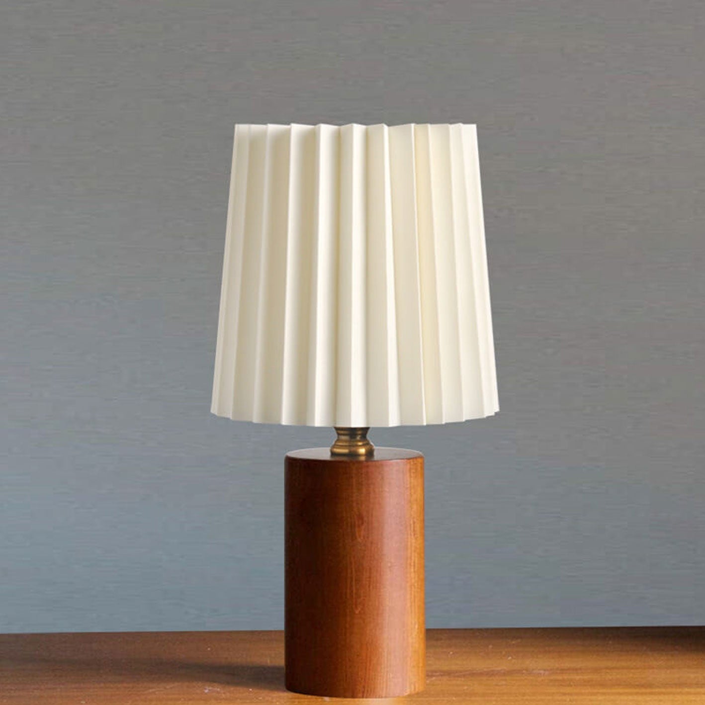 Lampe de table Abat-jour plissé Bois Tissu 31cm Chambre Salon Lampe de chevet Lampe de bureau Scandinave Japandi Rétro USB E26 | Restfield